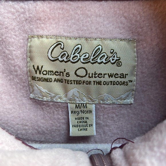 Cabela’s Vest - Picture 3 of 9